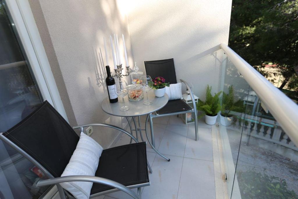 Apartments Lavica Beach Dumicic โปดสตรานา ภายนอก รูปภาพ